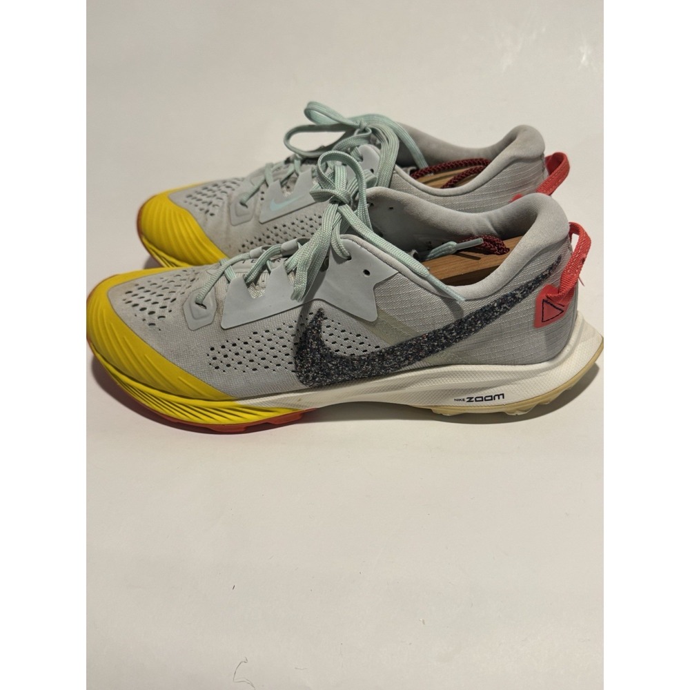 Nike Air Zoom Terra Kiger 6 Sneakers Womens 10 Blue Yellow Running Shoes